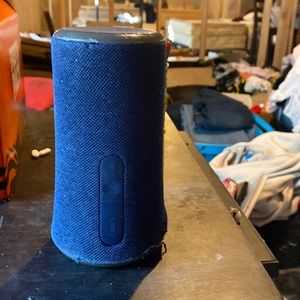 Soundcore flare 2 speaker Bluetooth works great used